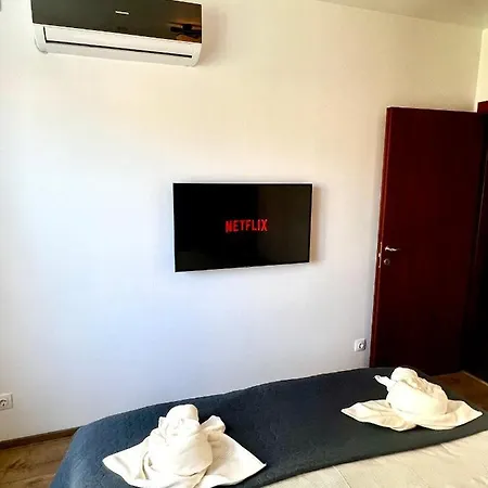 Wood Story - Modern 1Br Apt Near City Center With Parking Bukarest Exterior foto