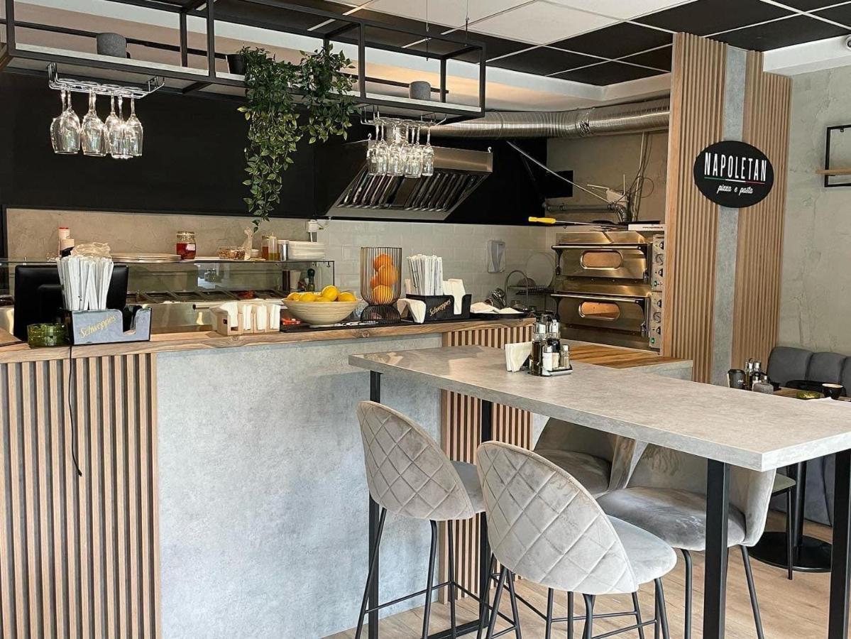 Wood Story - Modern 1br Near Center With Parking Apartamento Bucarest