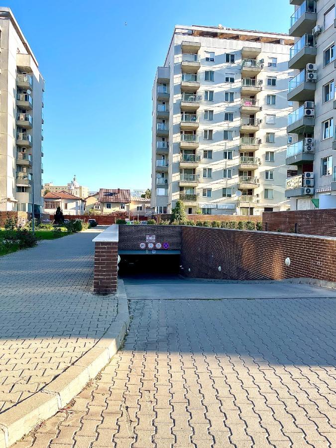 Apartamento Wood Story - Modern 1br Near Center With Parking