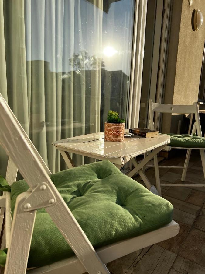 Apartamento Wood Story - Modern 1br Near Center With Parking *